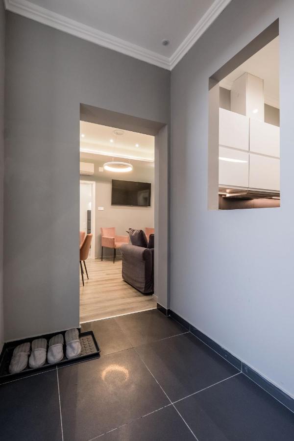Prime Star Deak Ter Modern Luxury Apartments บูดาเปสต์ ภายนอก รูปภาพ