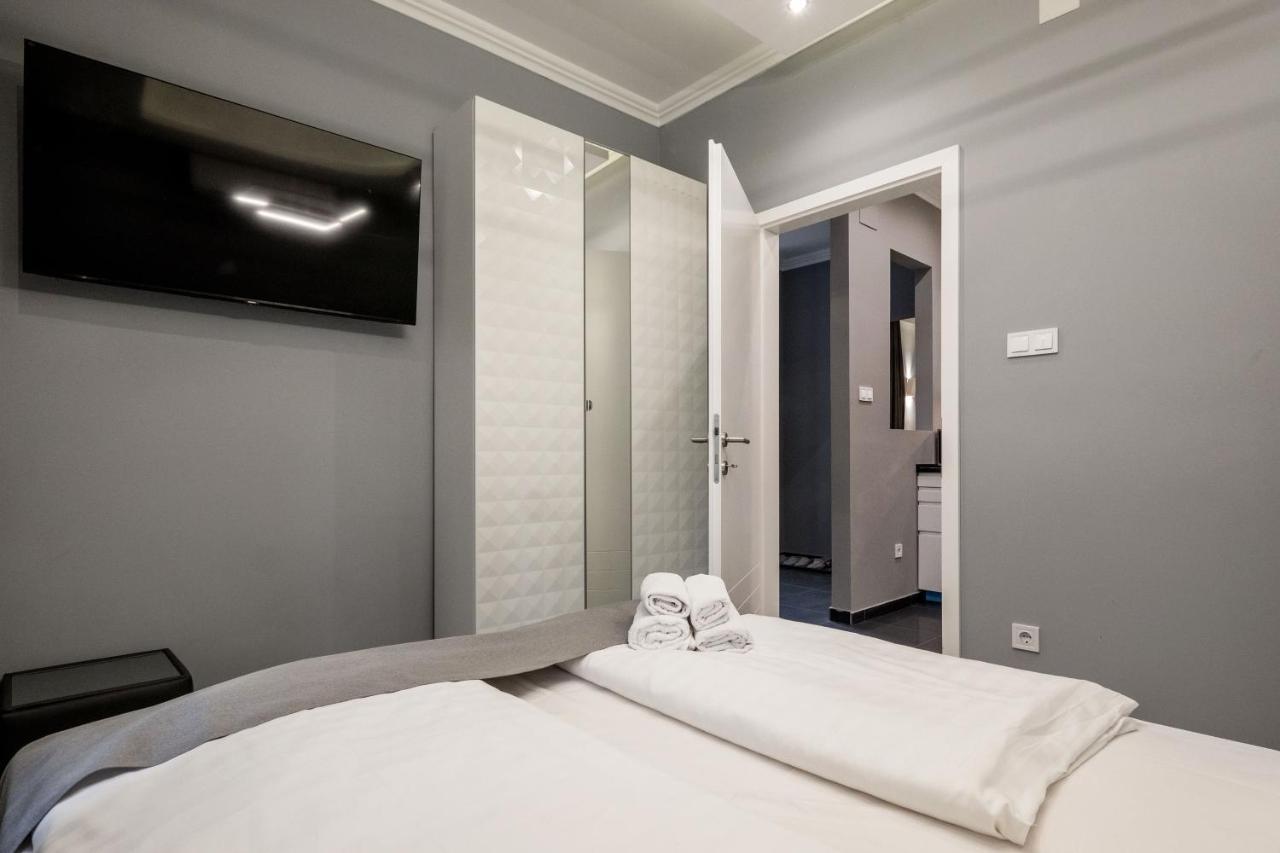 Prime Star Deak Ter Modern Luxury Apartments บูดาเปสต์ ภายนอก รูปภาพ