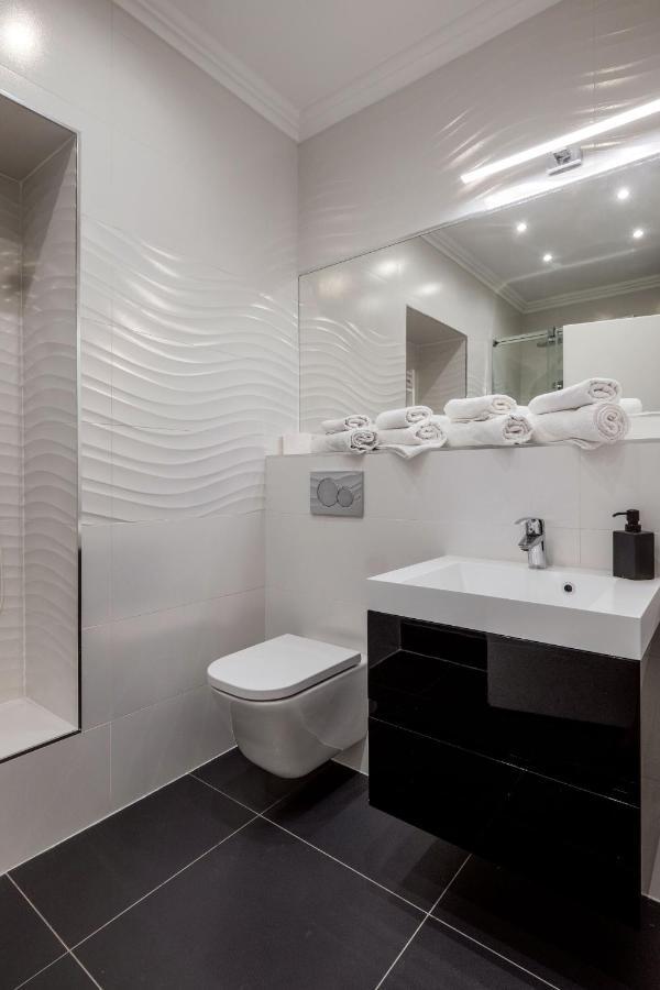Prime Star Deak Ter Modern Luxury Apartments บูดาเปสต์ ภายนอก รูปภาพ