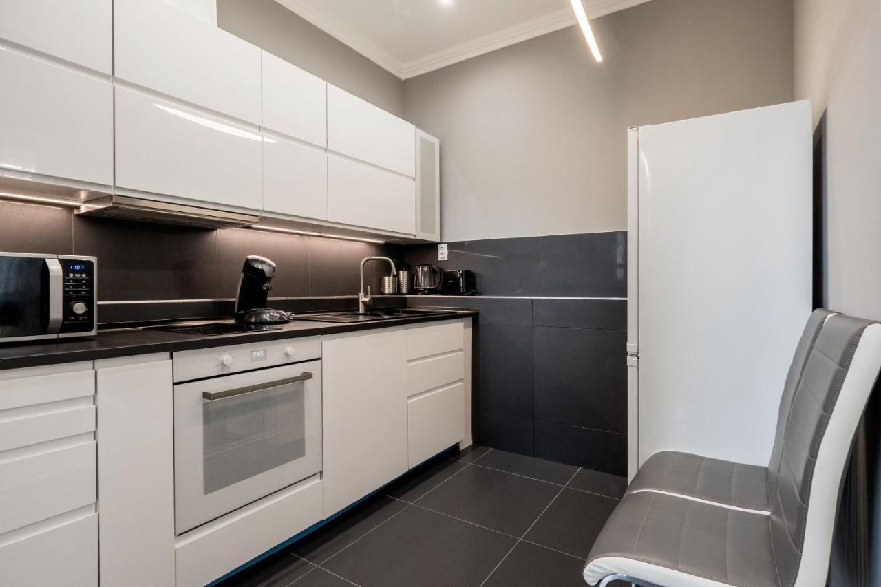 Prime Star Deak Ter Modern Luxury Apartments บูดาเปสต์ ภายนอก รูปภาพ