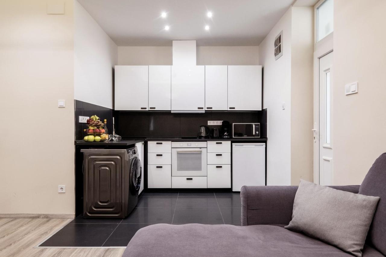 Prime Star Deak Ter Modern Luxury Apartments บูดาเปสต์ ภายนอก รูปภาพ