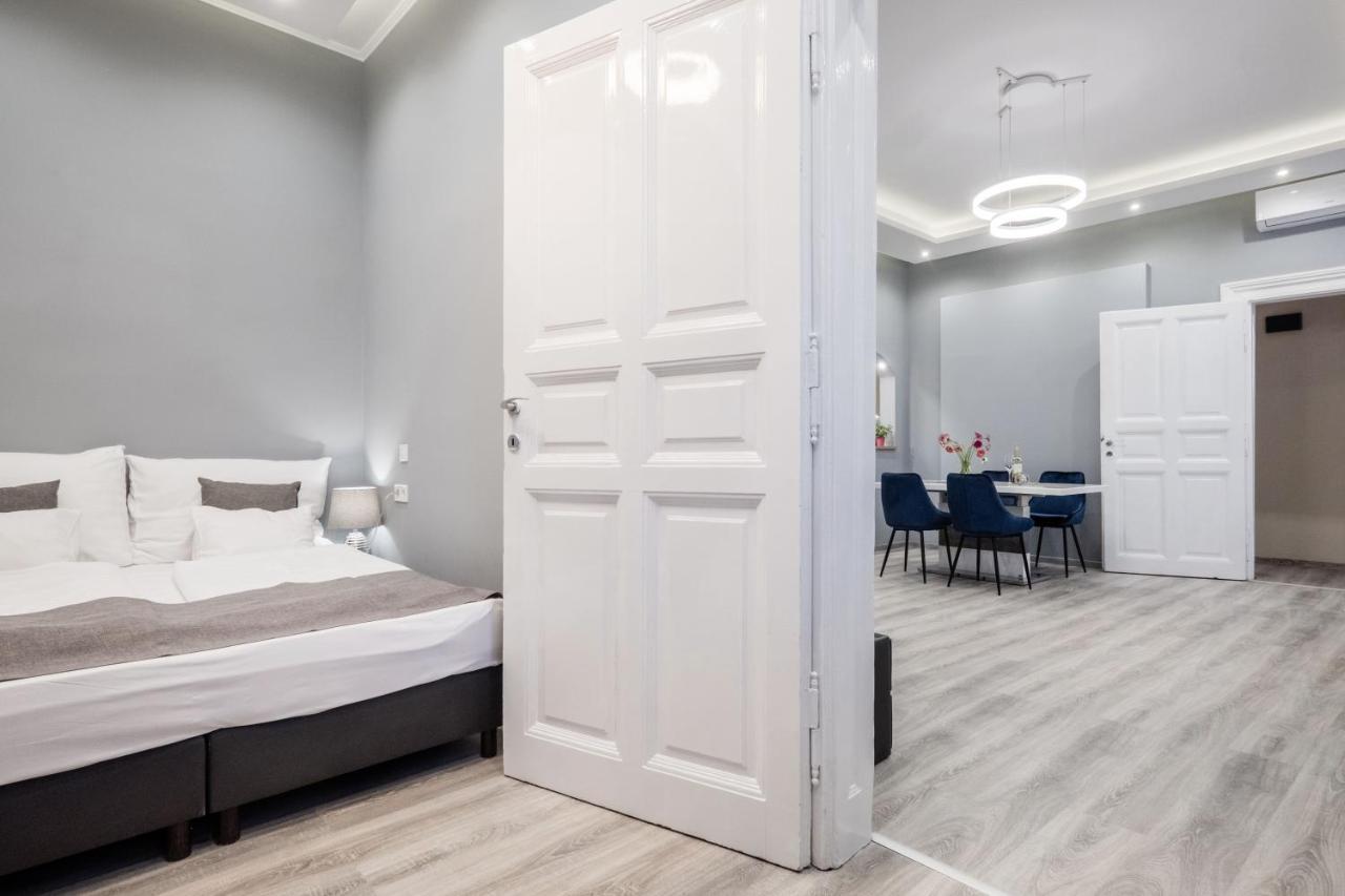 Prime Star Deak Ter Modern Luxury Apartments บูดาเปสต์ ภายนอก รูปภาพ